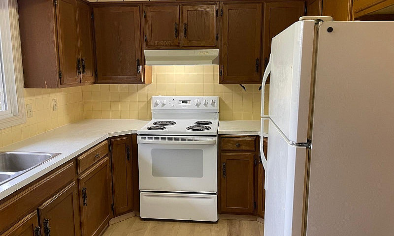 Cozy 2 Bedroom Apart...
