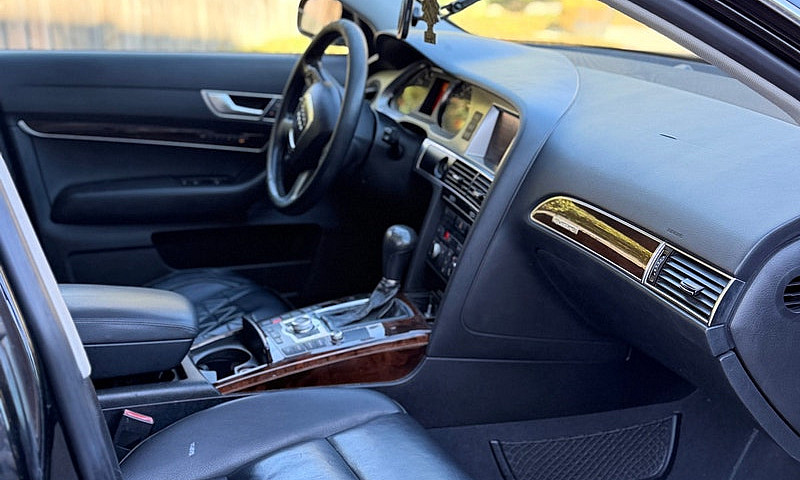 Audi A6 Quatro...