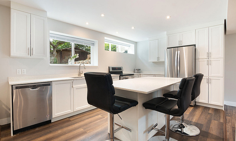 Spacious 2 Bedroom, ...