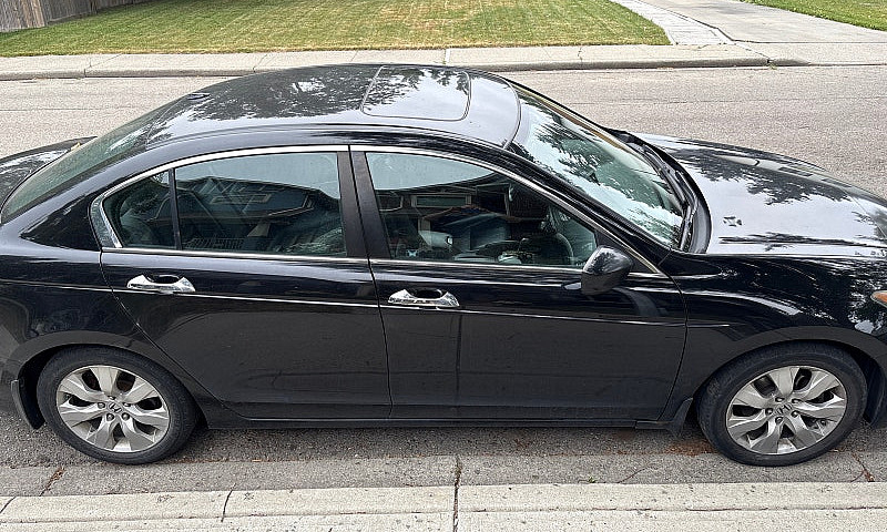 2010 Honda Accord V6...