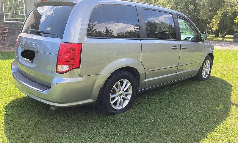 2015 Dodge Grand Car...