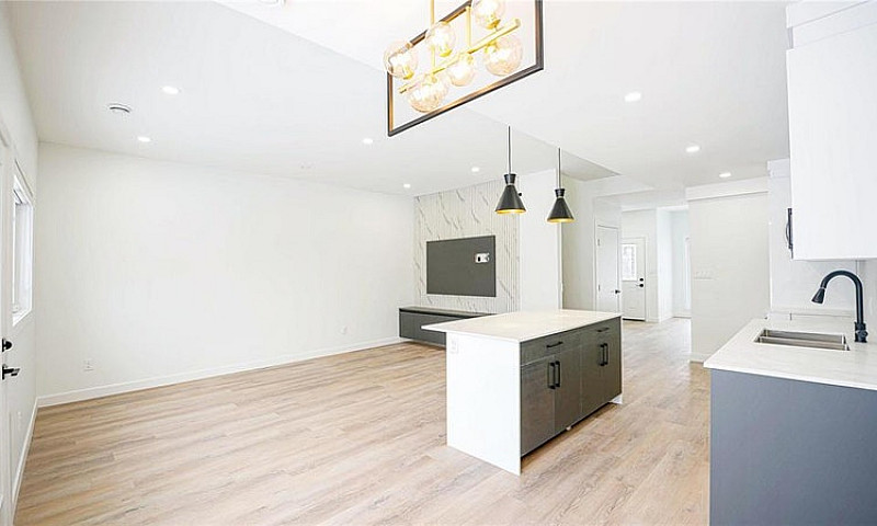 3 Bedroom, 2.5 Baths...