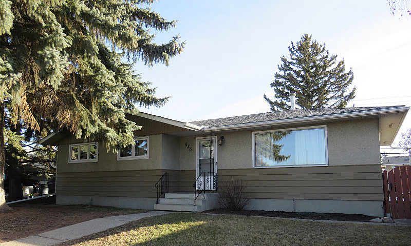 House 4 Sale 4 Bedro...