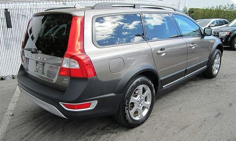 2008 Volvo Xc70 Awd ...