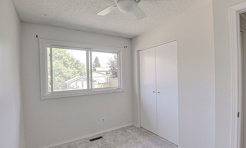 House For Rent  Nove...