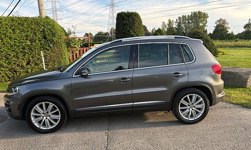 Volkswagen Tiguan...