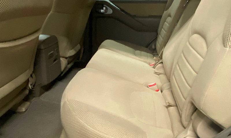 2012 Nissan Pathfind...