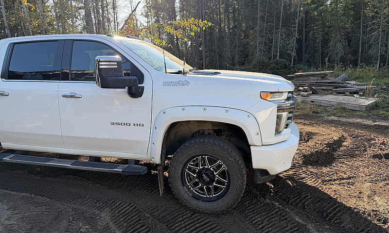 2022 Chev 3500 High ...