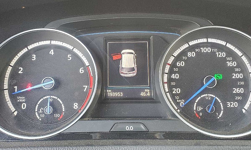 2017 Volkswagen Golf...