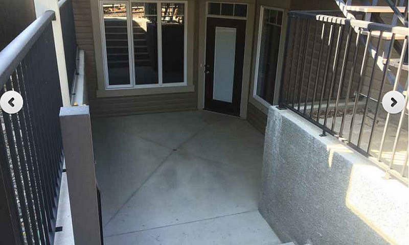 Walkout Basement Sui...