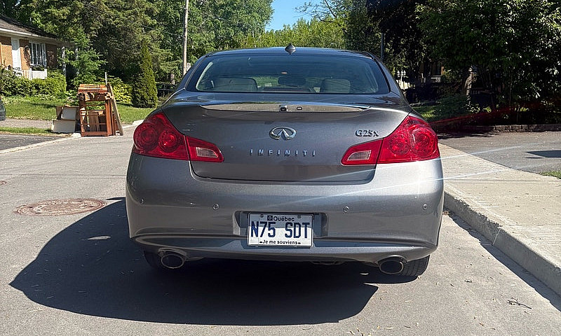 Infiniti G25X 2012 A...