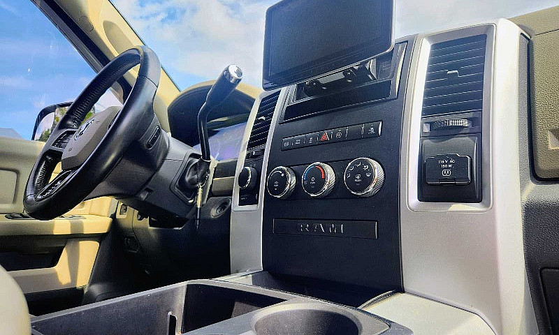 2012 Dodge Ram 2500...