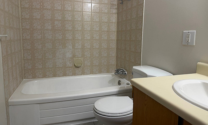 3 Bedroom Townhouse ...