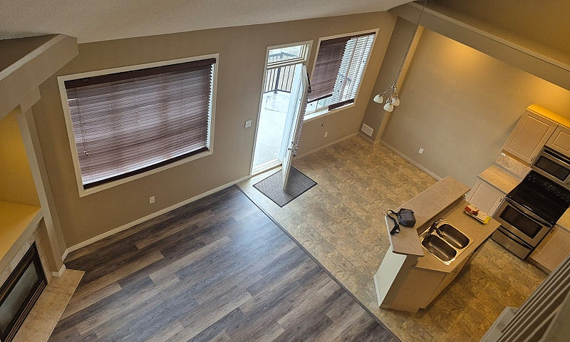 Spacious 1600+ Sq Ft...