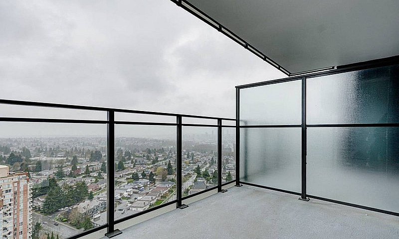 Metrotown Condo For ...