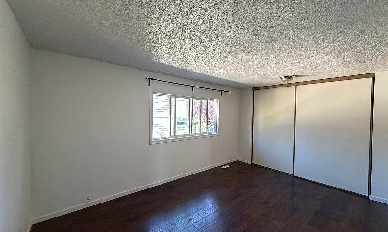 3 Bedroom Townhouse ...