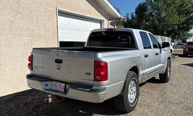 2006 Dodge Dakota/Tr...