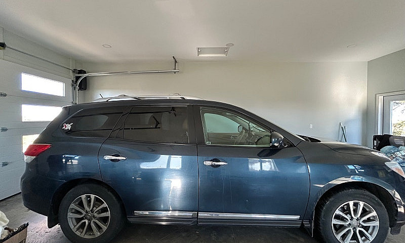 2014 Nissan Pathfind...