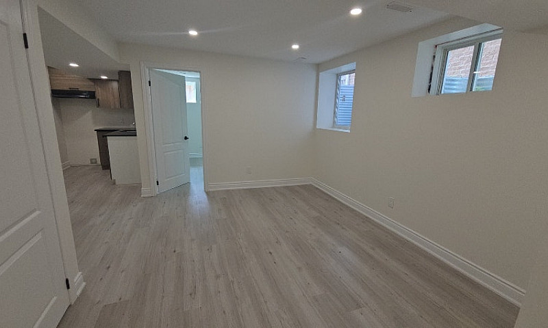 3 Bedroom Basement A...
