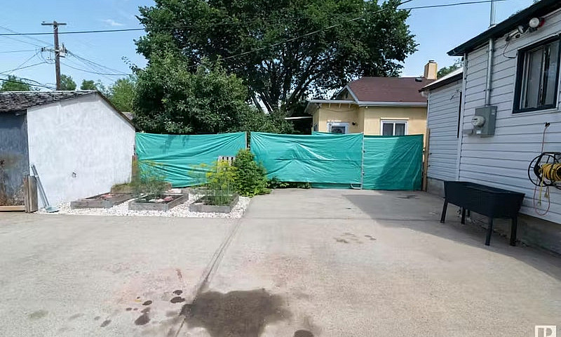 1Bed & 1 Bath Baseme...