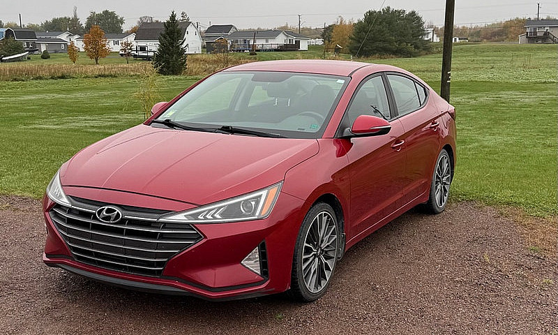 2020 Hyundai Elantra...