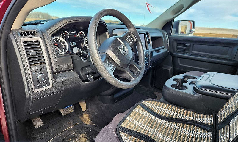 2021 Ram 1500 Classi...
