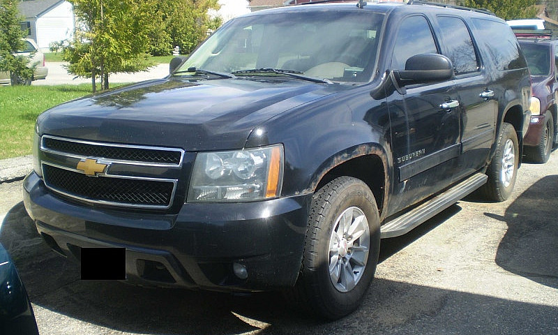 2012 Chev Suburban...