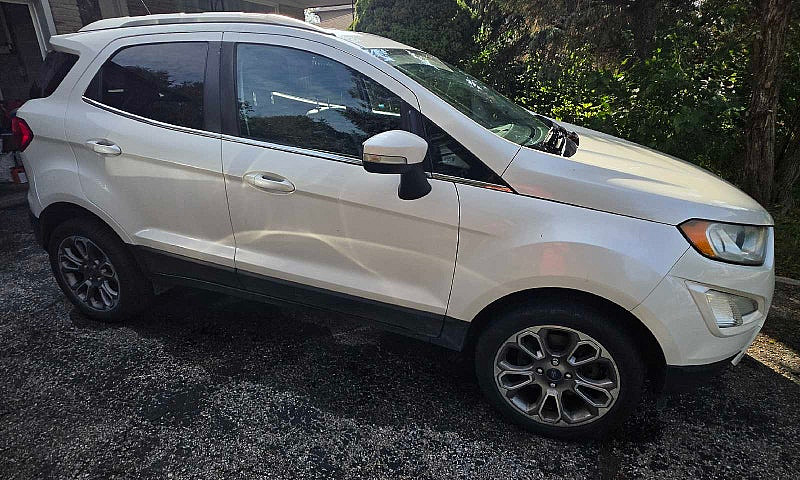 2018 Ford Ecosport T...