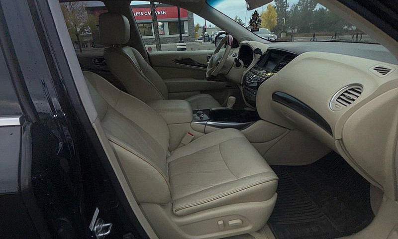 2013 Infiniti Jx 35...
