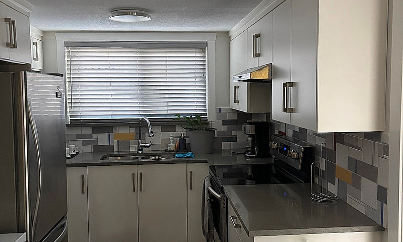 6 Bed 3 Bath West Ab...