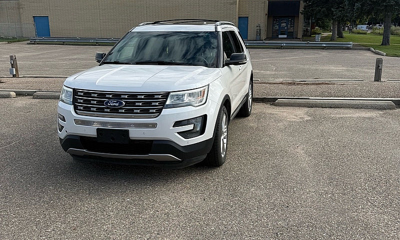 2016 Ford Explorer...