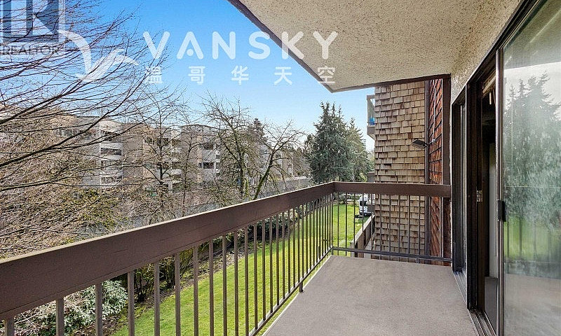 2-Bedroom Spacious C...