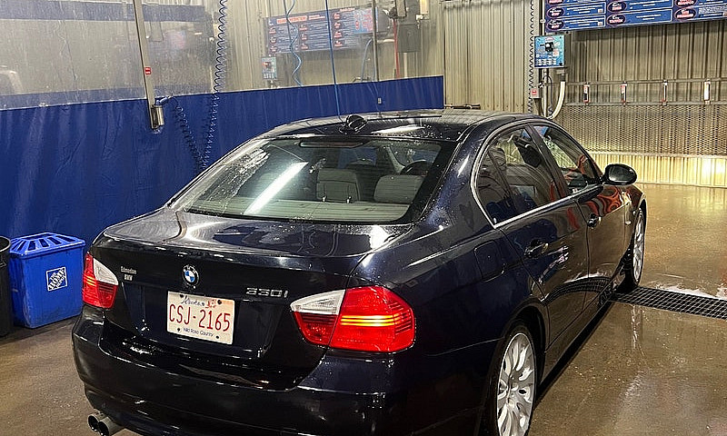 2006 Bmw 330I...