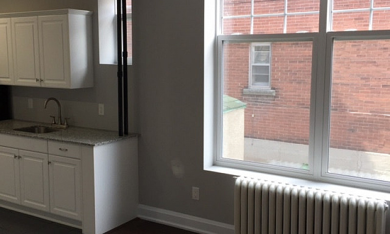 One Bedroom Unit In ...