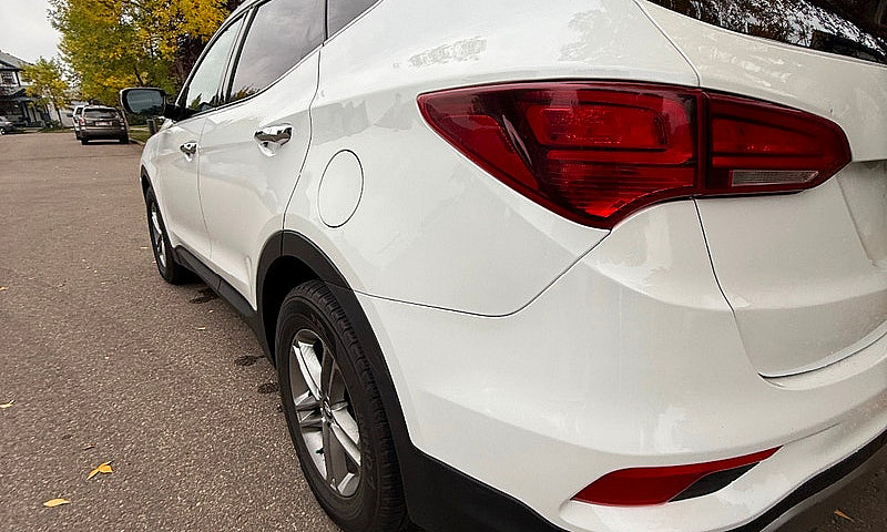 2018 Hyundai Santa F...