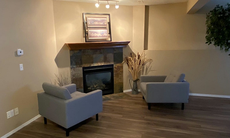 Douglas Glen Home - ...