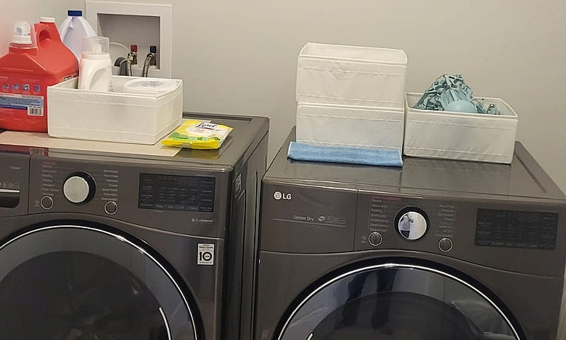 3 Bedroom End Unit T...