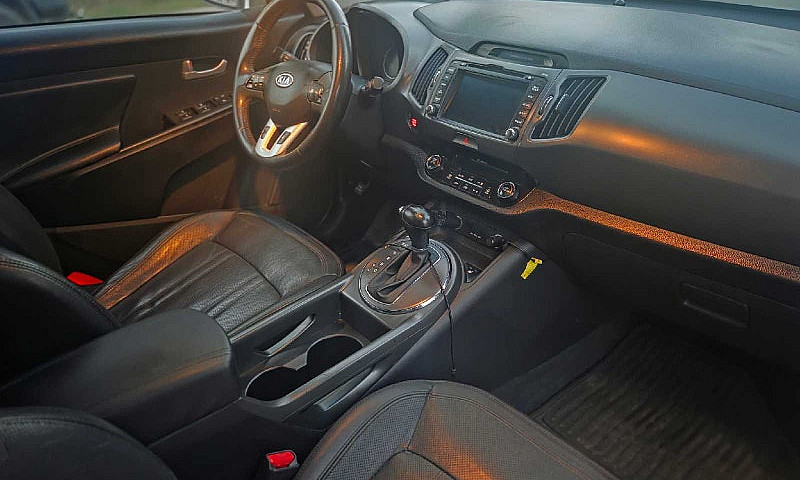 Kia Sportage 2011...