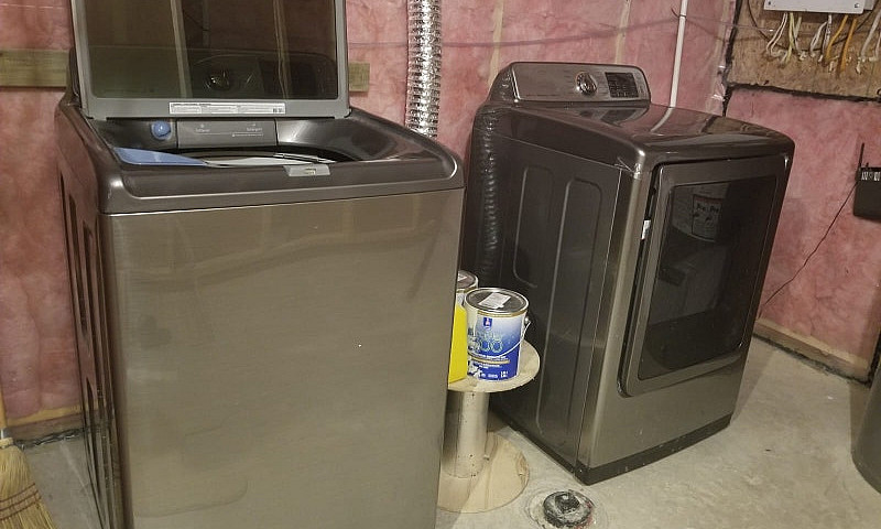 2 Bedroom Basement F...