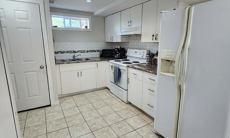 2 Bedroom 1 Bathroom...