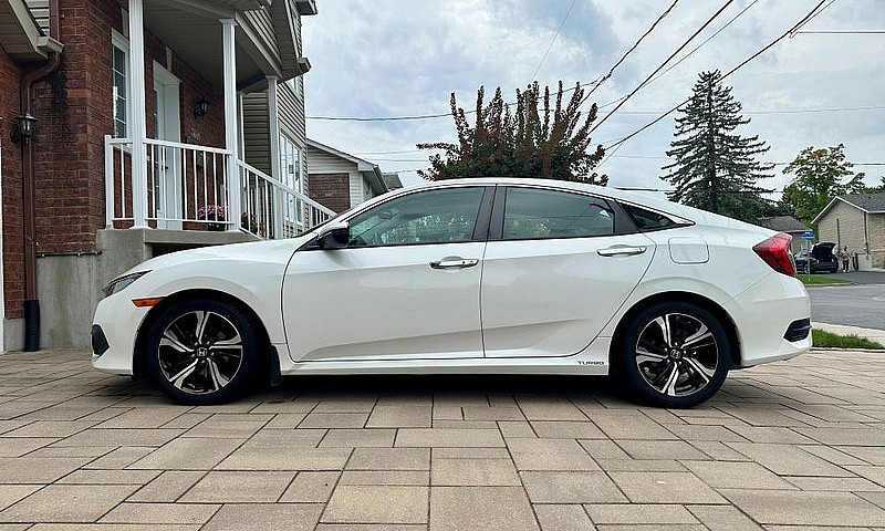 Honda Civic Touring ...
