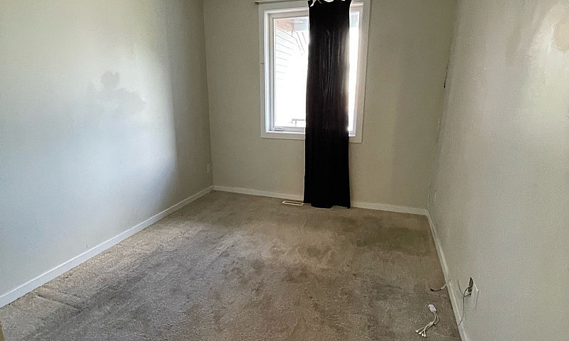 4 Bed 3 Bath For Ren...