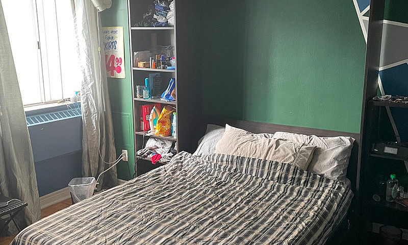 Furnished Bachelor A...