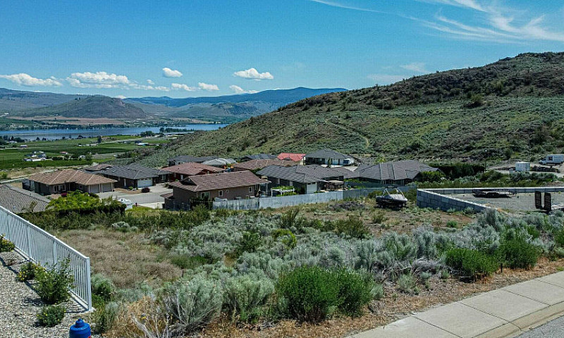 11701 Olympic View D...