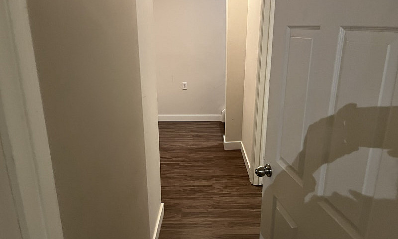 2 Bedroom Basement I...