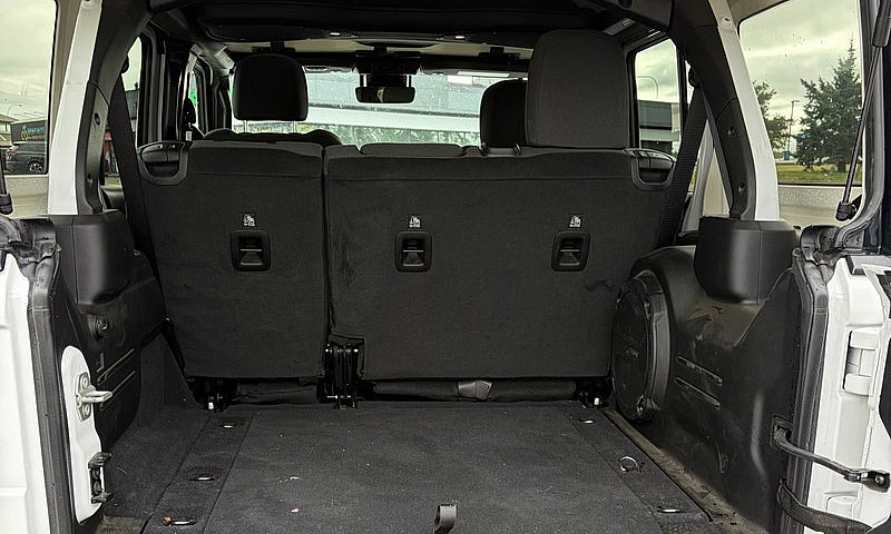 2024 Jeep Wrangler U...