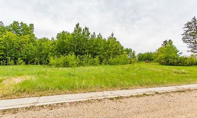 Fully Serviced Lot 4...