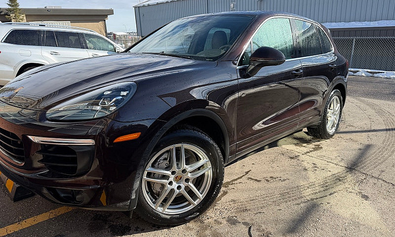 2015 Porsche Cayenne...