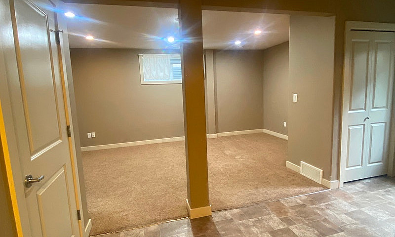 1 Bedroom Basement A...