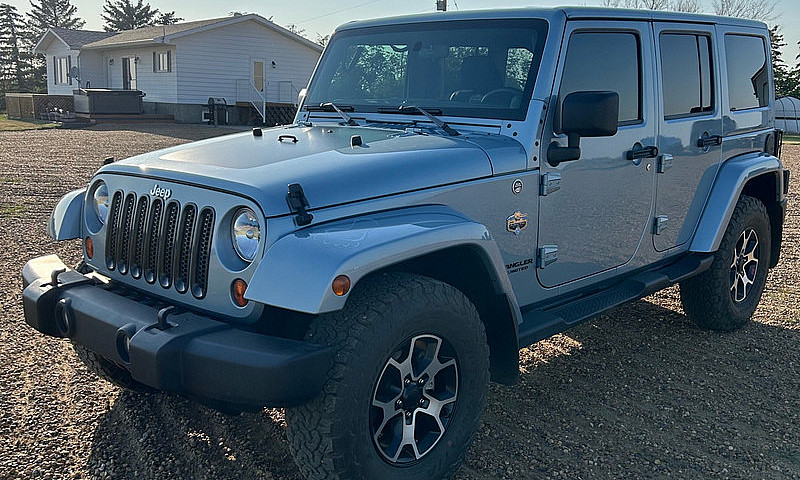 2012 Jeep Wrangler A...